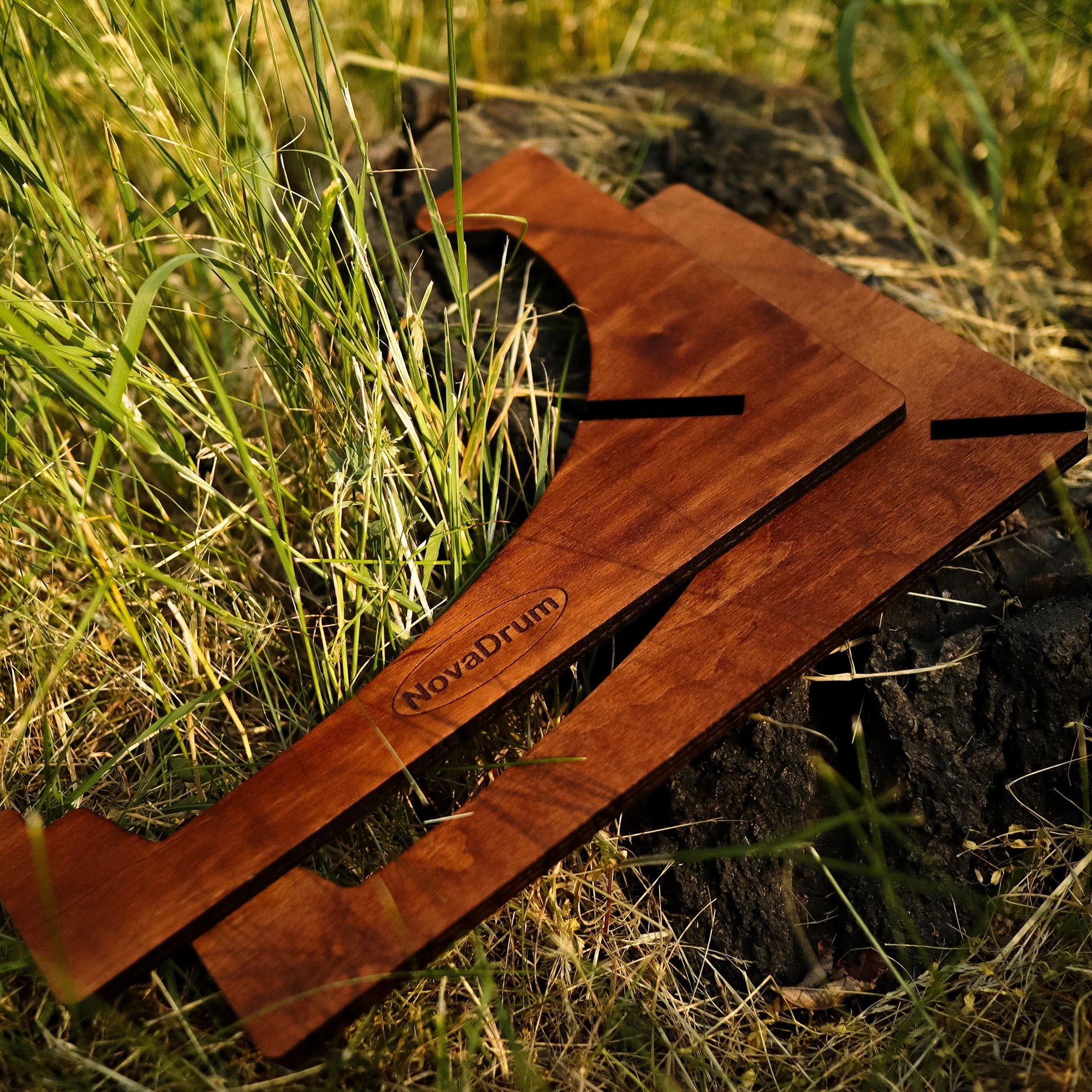 Soporte de madera para Tongue Drum